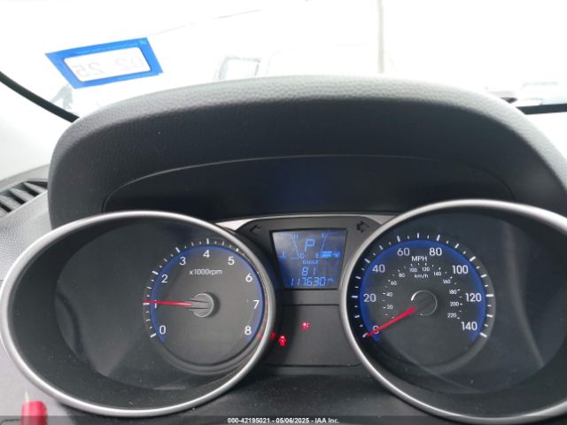 KM8JU3AG4FU112903 Hyundai TUCSON SE