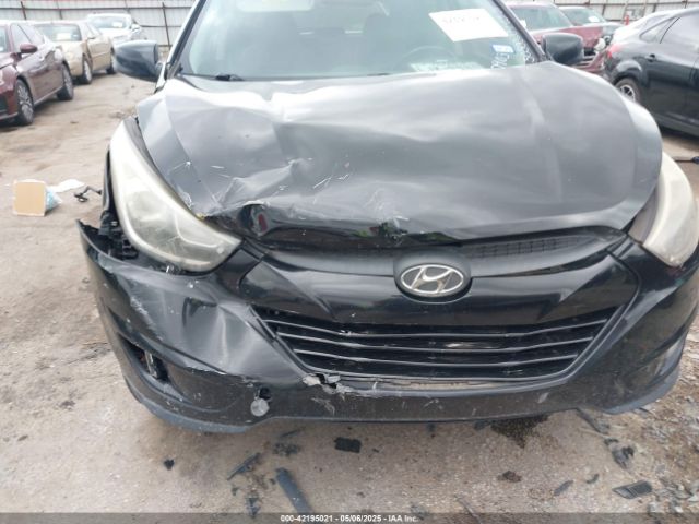 KM8JU3AG4FU112903 Hyundai TUCSON SE