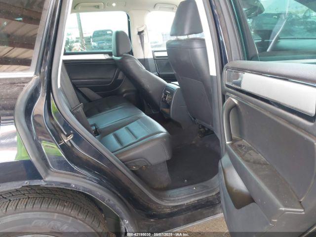2016 VOLKSWAGEN TOUAREG WVGEF9BP0GD012148 Photo 7
