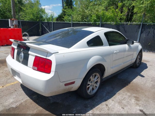 2007 FORD MUSTANG 1ZVFT80N575365456 Photo 3