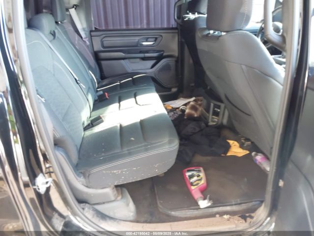 2025 RAM 1500 1C6RRFGG4SN605803 Photo 7