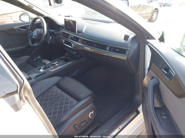 WAUC4CF59JA044383 Audi S5 3.0t Premium Plus
