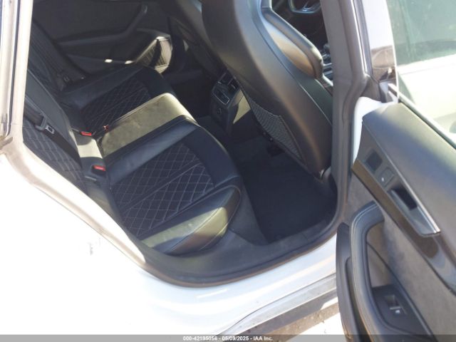 WAUC4CF59JA044383 Audi S5 3.0t Premium Plus
