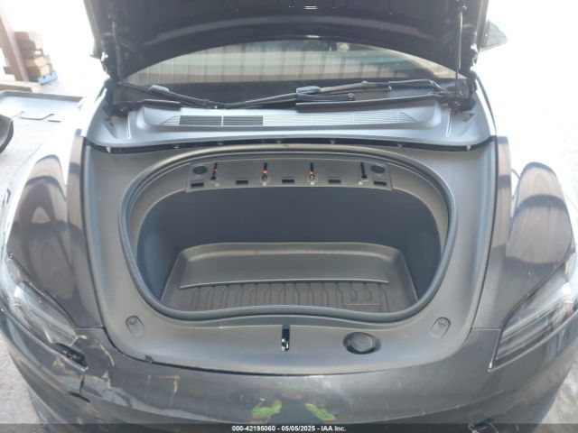 2024 TESLA MODEL 3 5YJ3E1EB1RF816244 Photo 9