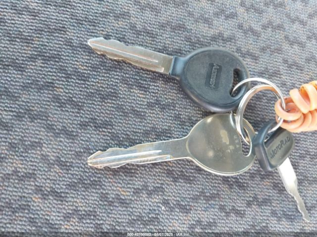 2000 CHRYSLER VOYAGER 2C4GJ253XYR684132 Photo 10