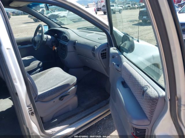 2000 CHRYSLER VOYAGER 2C4GJ253XYR684132 Photo 4