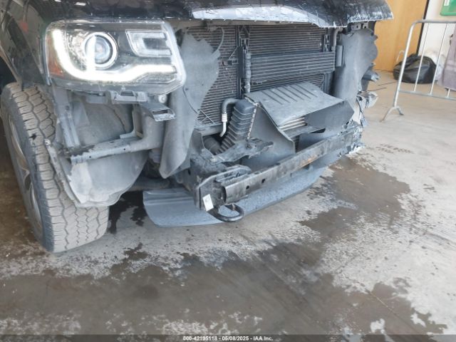 5LMJJ2JT4HEL08995 Lincoln Navigator Select