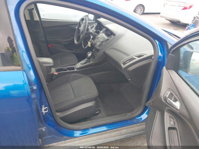 1FADP3FE4JL223973 Ford FOCUS SE