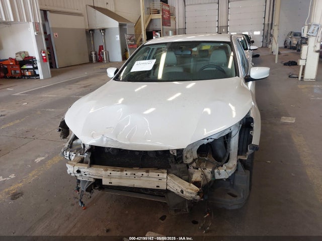 Honda k24w1 2014 1HGCR2F34EA112870 Image 12