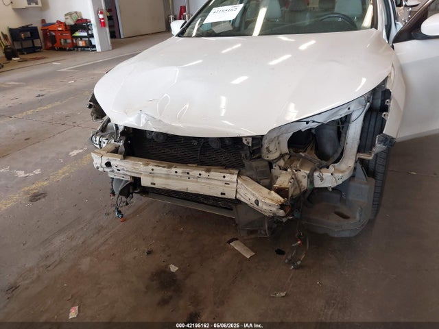 Honda k24w1 2014 1HGCR2F34EA112870 Image 19