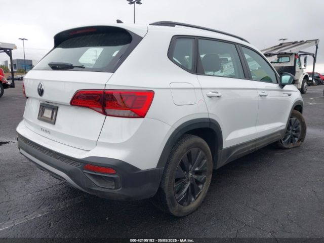 2022 VOLKSWAGEN TAOS 3VVCX7B20NM056509 Photo 3