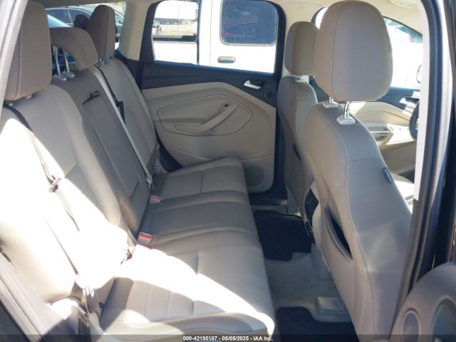 1FMCU9GX9GUB39504 Ford ESCAPE SE