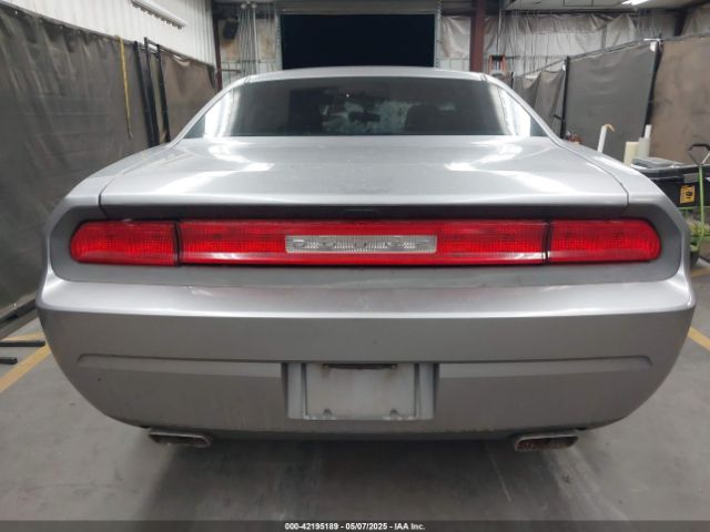 2C3CDYAG3EH111211 Dodge Challenger Sxt