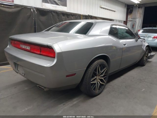 2C3CDYAG3EH111211 Dodge Challenger Sxt