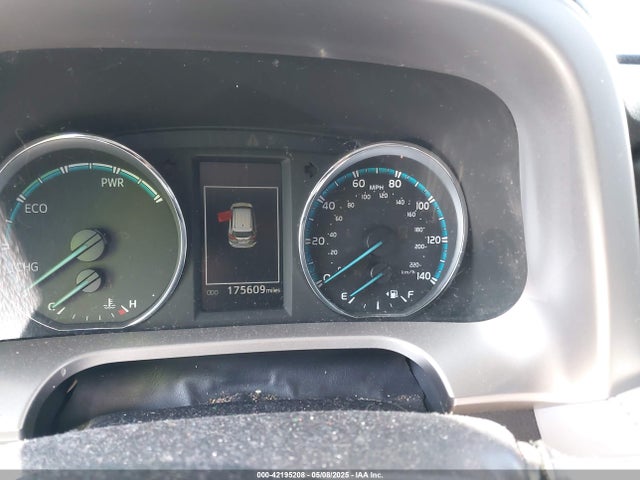 JTMRJREV8HD113115 Toyota Rav4 Hybrid Xle