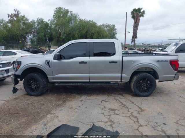 1FTFW2L5XRKD80123 Ford F-150 Stx
