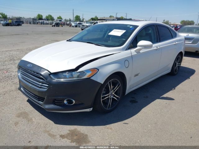 3FA6P0SU2ER306913 Ford Fusion Energi Titanium