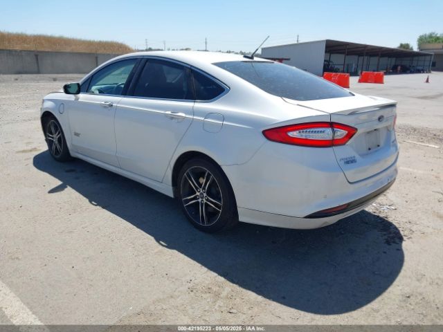 3FA6P0SU2ER306913 Ford Fusion Energi Titanium