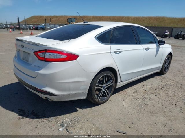 3FA6P0SU2ER306913 Ford Fusion Energi Titanium