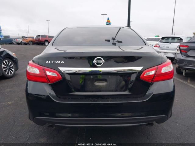1N4AL3AP5GC157496 Nissan 2016