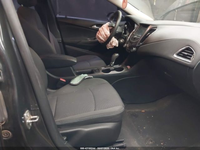 3G1BE6SM3HS526181 Chevrolet Cruze Lt Auto