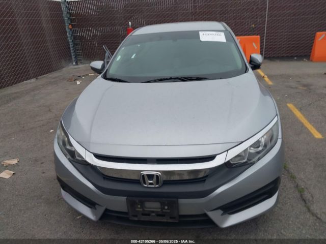 2HGFC2F54JH543821 Honda Civic Lx