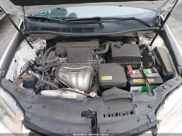 4T1BF1FK5HU796735 Toyota CAMRY SE