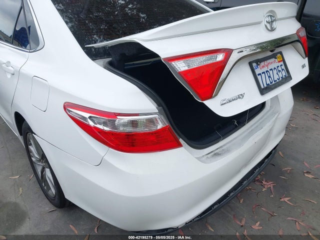 4T1BF1FK5HU796735 Toyota CAMRY SE