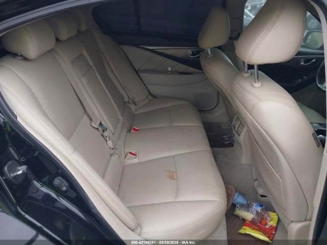JN1EV7AP9GM300153 Infiniti Q50