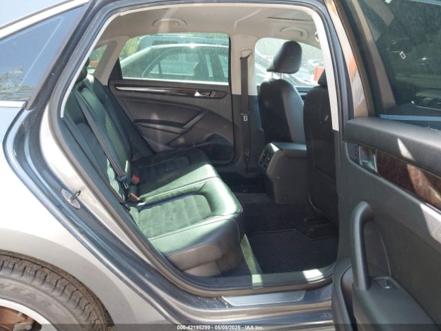 1VWCN7A33EC021573 Volkswagen Passat 2.0l Tdi Sel Premium
