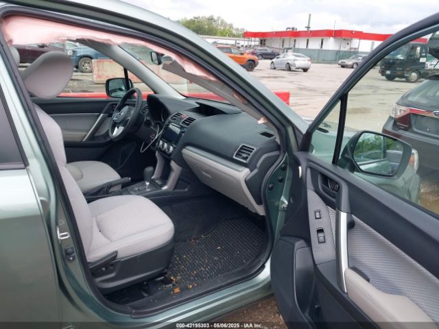 JF2SJAEC6JH605126 Subaru Forester 2.5i Premium