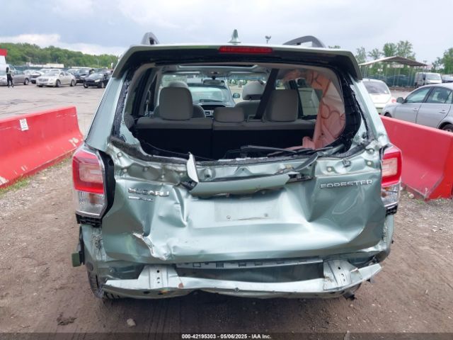 JF2SJAEC6JH605126 Subaru Forester 2.5i Premium