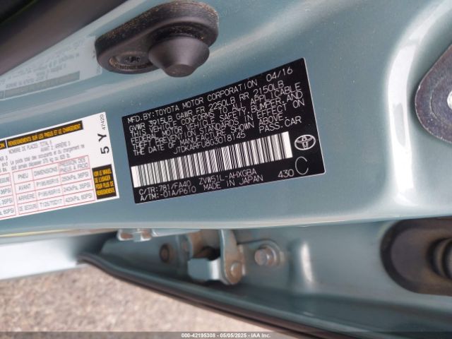 JTDKARFU8G3018145 Toyota Prius Three