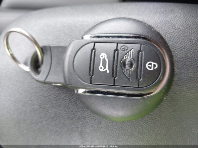2022 MINI HARDTOP WMW53DK0XN2R38274 Photo 10