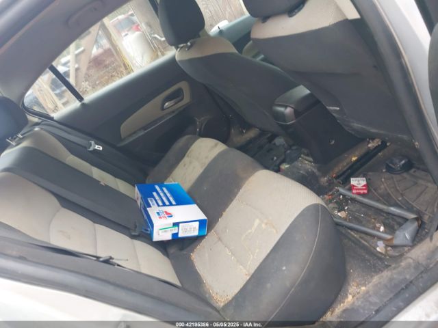 1G1PB5SG8F7288813 Chevrolet Cruze Ls Manual