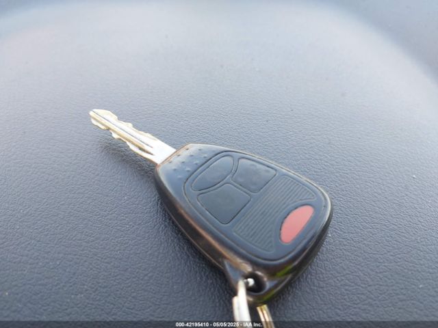 1C4NJPFB5ED624378 Jeep Patriot Latitude