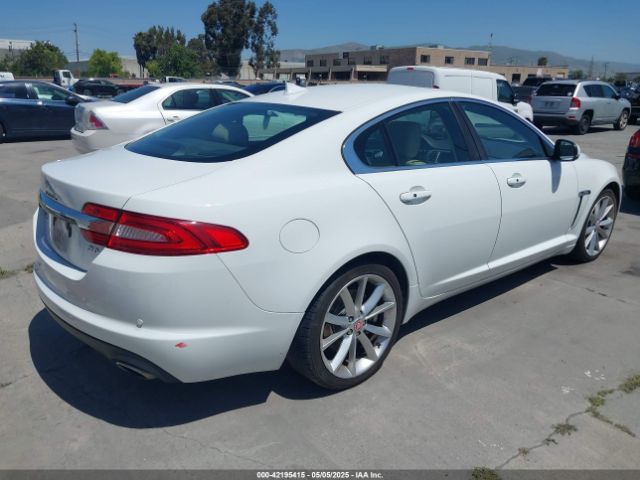 SAJWA0F70F8U72917 Jaguar Xf 3.0 Portfolio/3.0 Sport