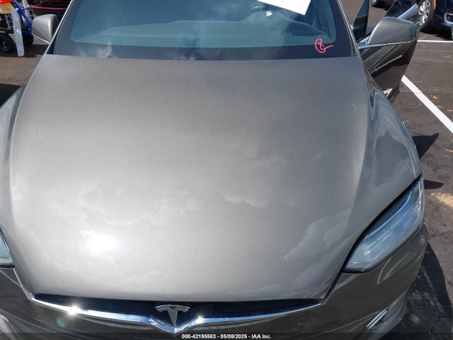 2016 TESLA MODEL X 5YJXCAE26GF008007 Photo 9
