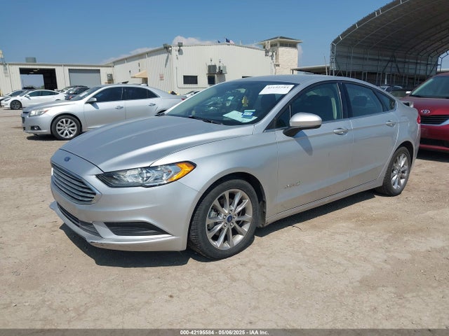 Ford 2.0l 4v atk hev 2017 3FA6P0LU8HR221285 Image 2