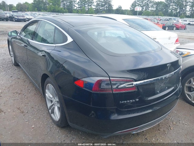 2013 TESLA MODEL S 5YJSA1DG7DFP26402 Photo 2