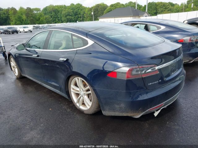 2013 TESLA MODEL S 5YJSA1DP8DFP17210 Photo 2