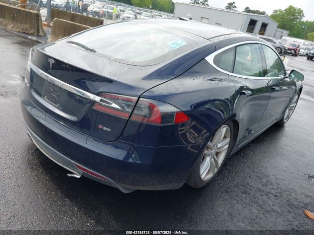 2013 TESLA MODEL S 5YJSA1DP8DFP17210 Photo 3