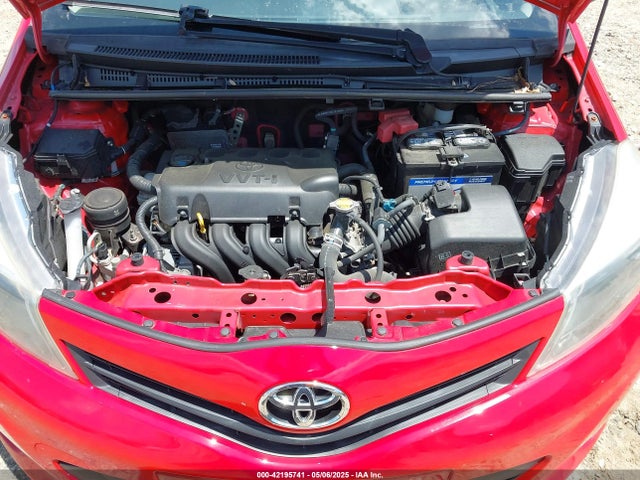 JTDKTUD30ED576425 Toyota Yaris Le (tmc/cbu Plant)
