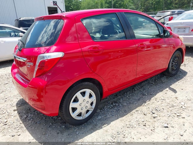 JTDKTUD30ED576425 Toyota Yaris Le (tmc/cbu Plant)