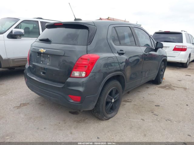 3GNCJKSBXKL300159 Chevrolet TRAX LS