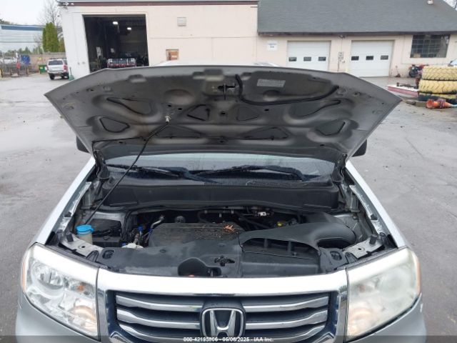 5FNYF4H22FB060841 Honda PILOT LX