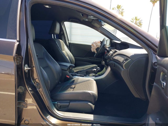 1HGCR2F50GA227826 Honda Accord Sport