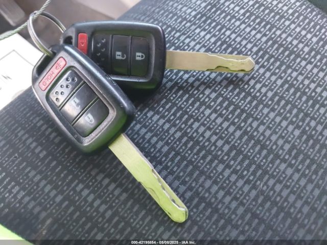3HGGK5H52FM755423 Honda FIT LX