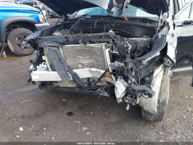 5NMS1DAJ8MH344041 Hyundai Santa Fe Se