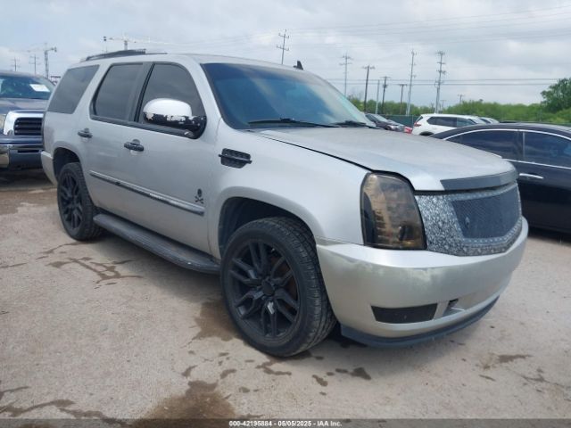 2011 CADILLAC ESCALADE 1GYS4AEF5BR249757